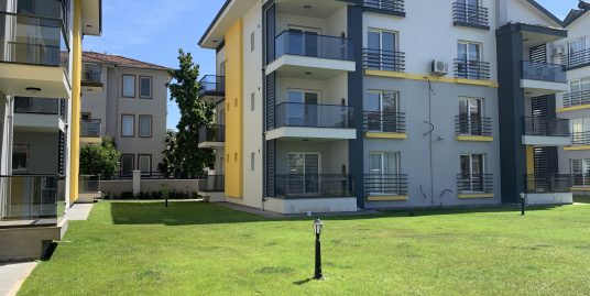 Körfez Kayaöz Sitesi 5+1 Daire